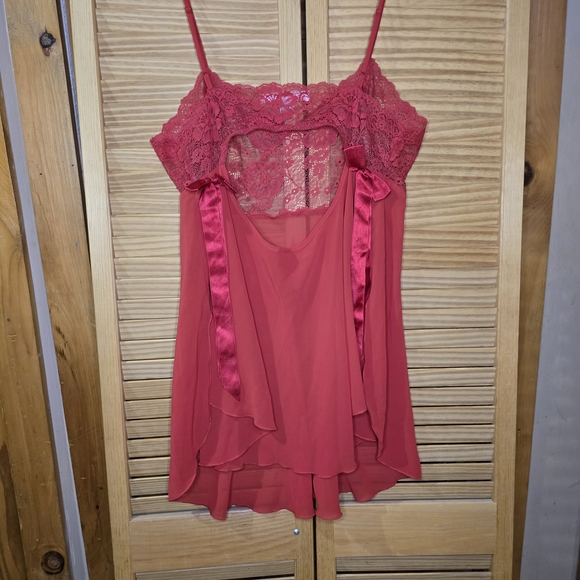 Victoria's Secret Red Lace Lingerie Size Medium, Open Back And Sheer - Picture 6 of 7
